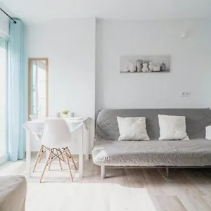  Apartamento Coqueto Y Acogedor Estudio Cercano A La Playa España